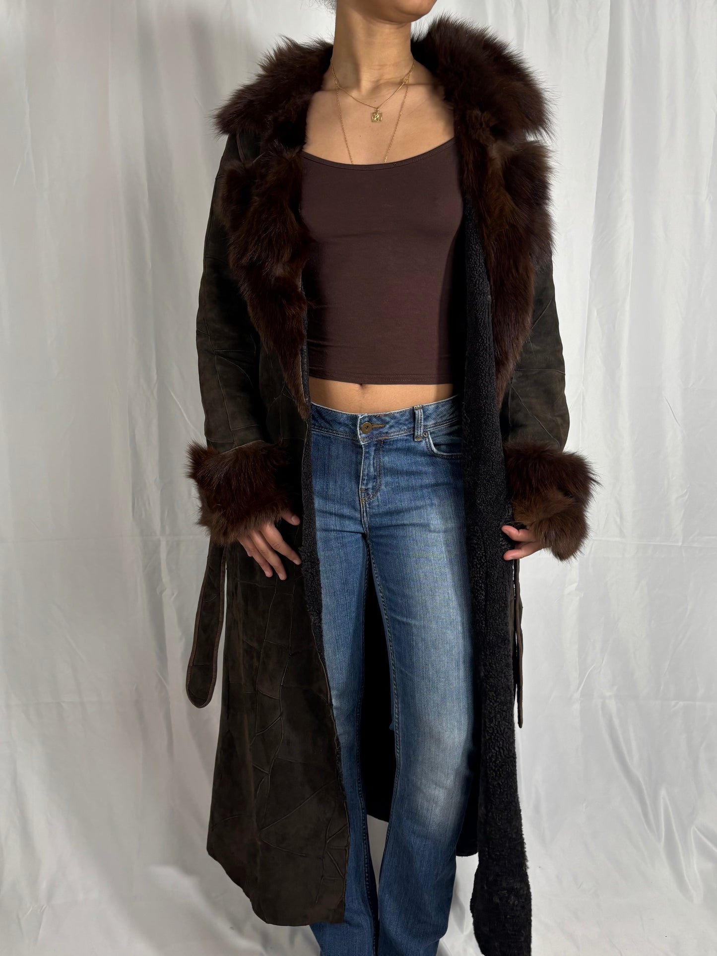 Manteau patchwork de cuir et fourrure