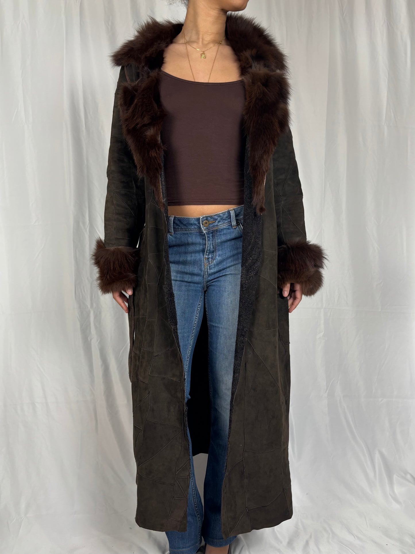 Manteau patchwork de cuir et fourrure