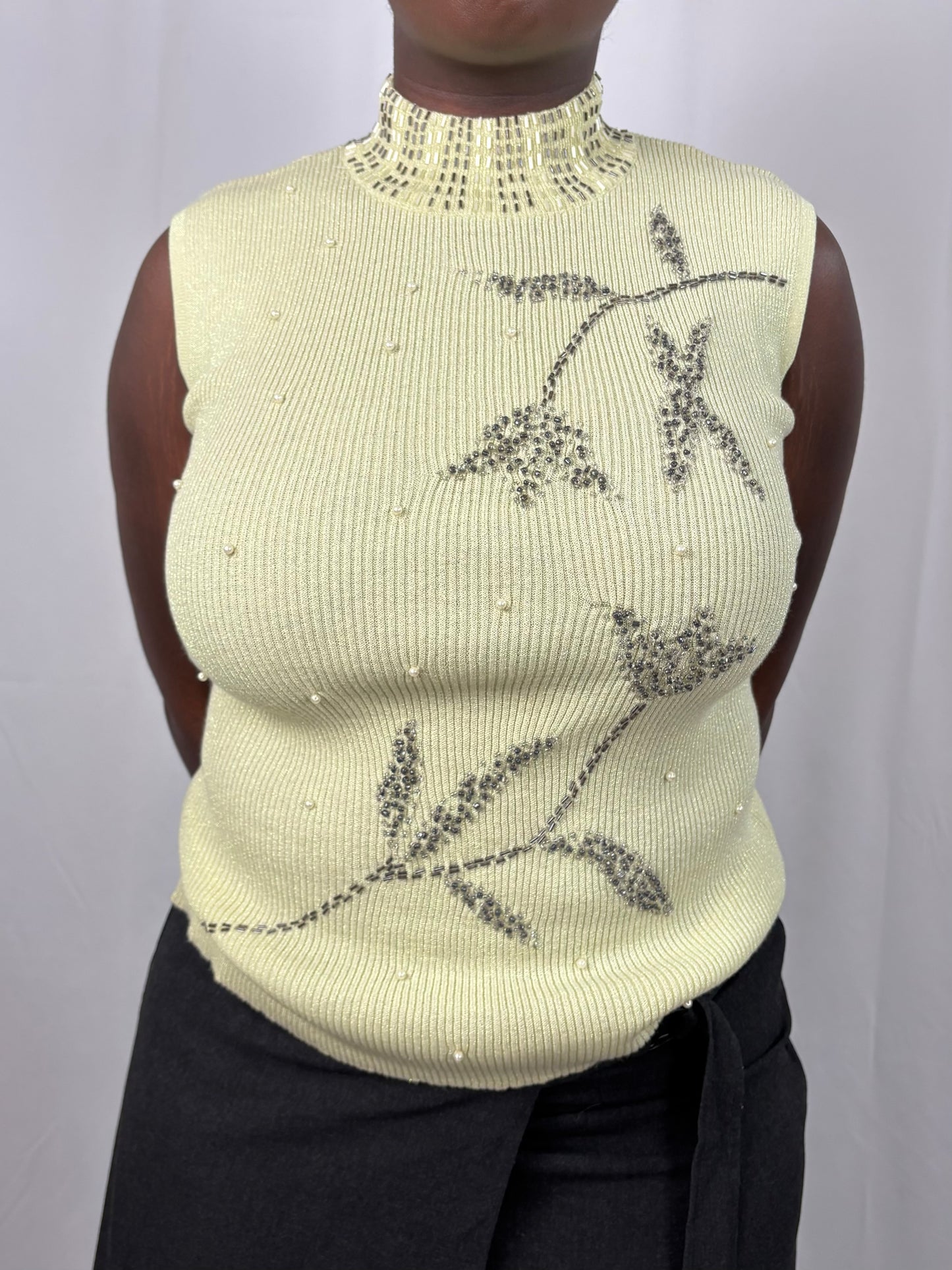 Top sans manches brodé à paillettes