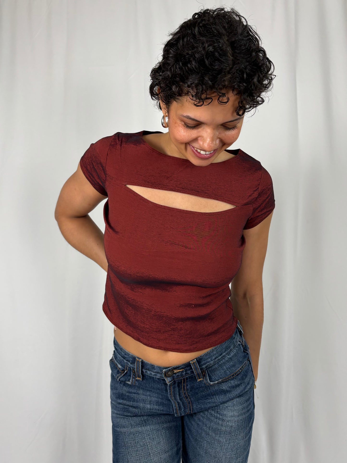 Top satiné bordeaux