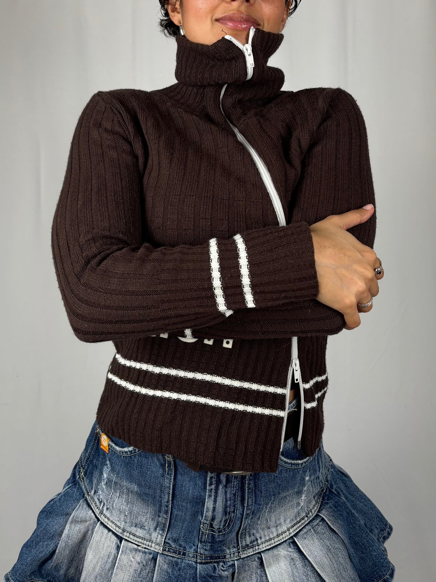 Pull cotelé "RICH" zip blanc
