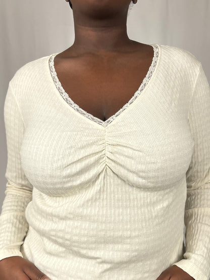 Teeshirt blanc col dentelle